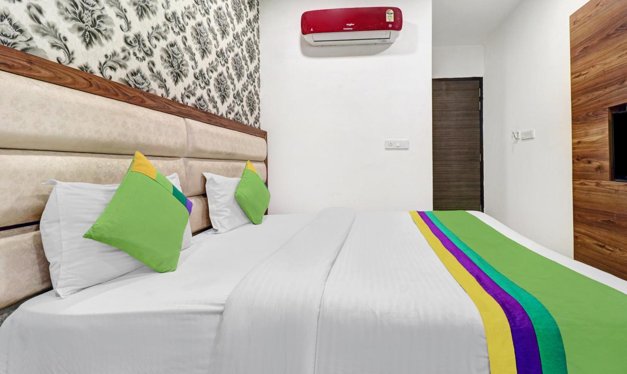 Itsy Hotels Unique - Near Railway Station Amritsar Exteriör bild