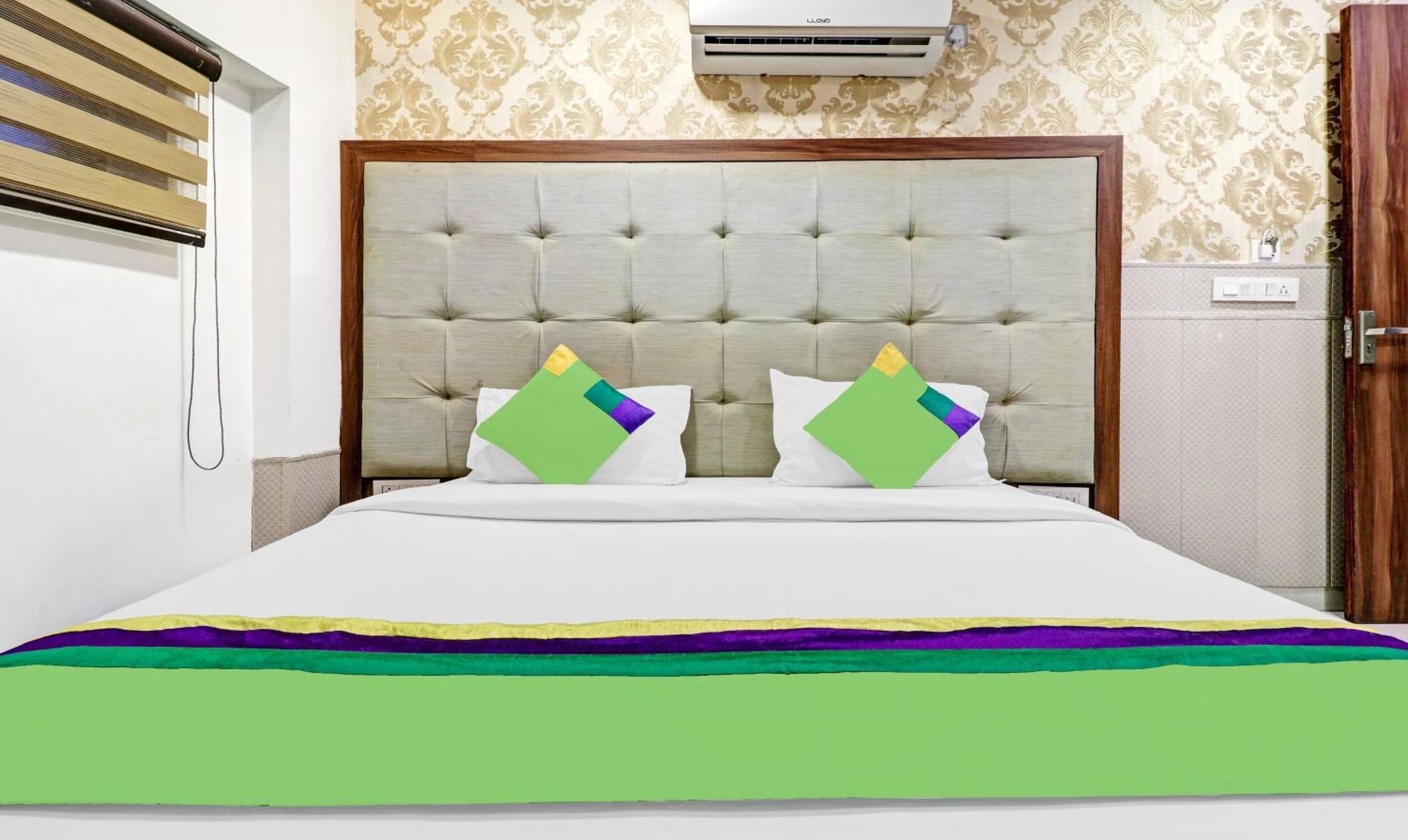 Itsy Hotels Unique - Near Railway Station Amritsar Exteriör bild