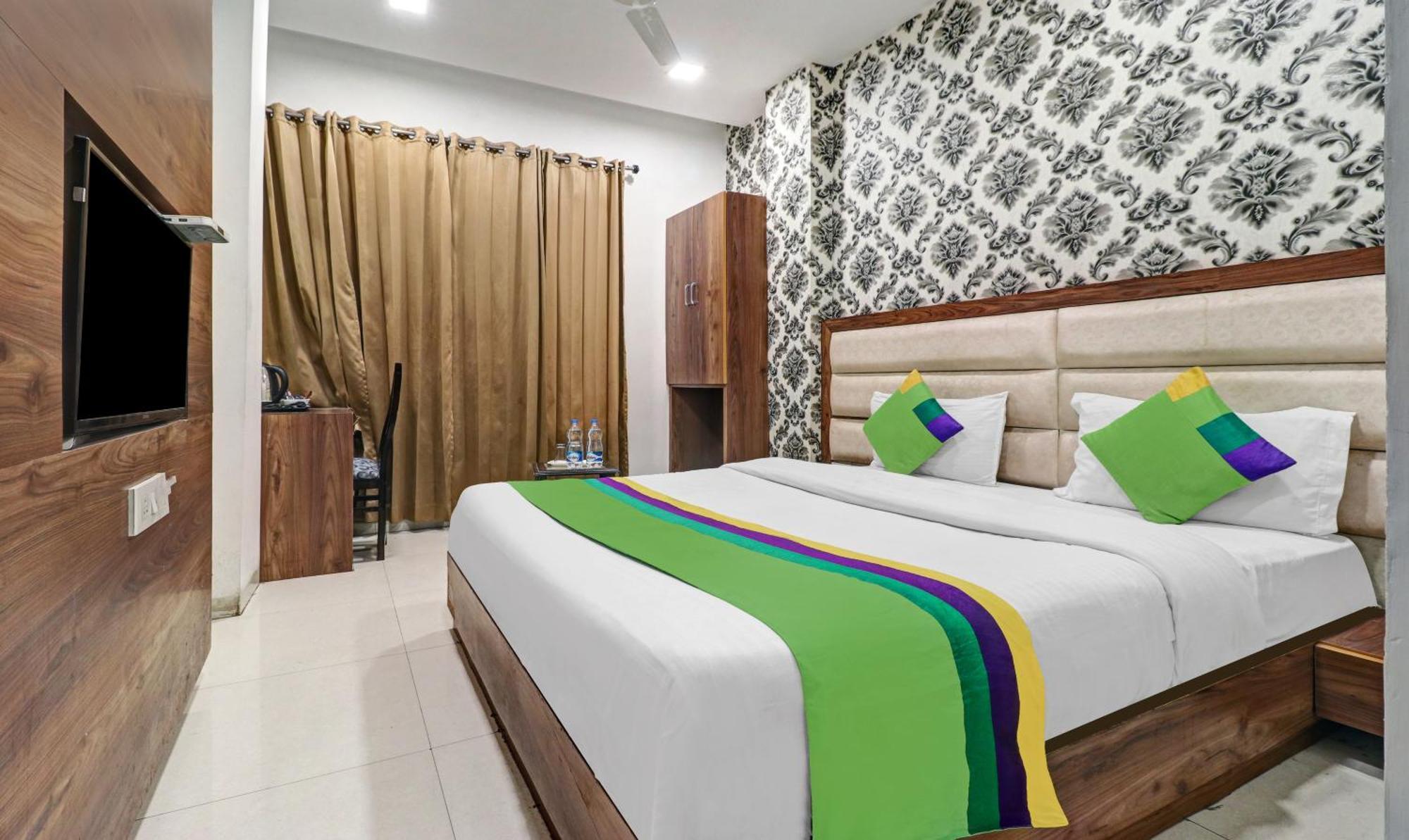 Itsy Hotels Unique - Near Railway Station Amritsar Exteriör bild